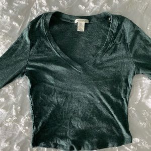 forest green long sleeve shirt